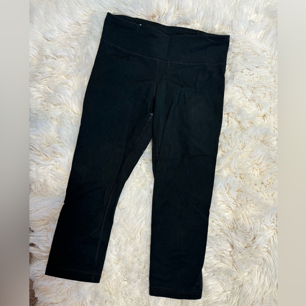 under armor crop leggings size small